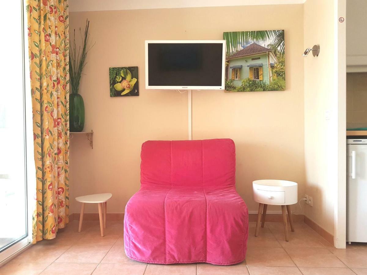 Ferienwohnung Les Ecrins De La Badine - Hameaux Hyères Exterior foto